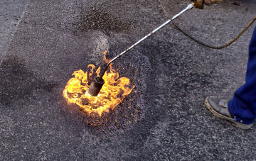 Shadoxhurst flat roofing repairs